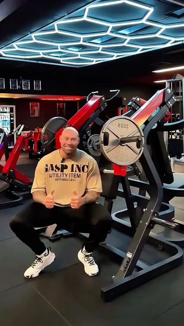 Koen Elemans in de krachtzone van Xplosive Gym